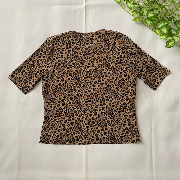 Vintage Animal Print Crewneck Tee - Picture 7 of 7